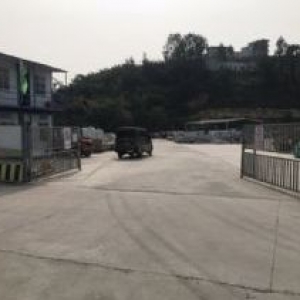 步行3分钟至地铁口工业园区办公宿舍厂房空地招租。